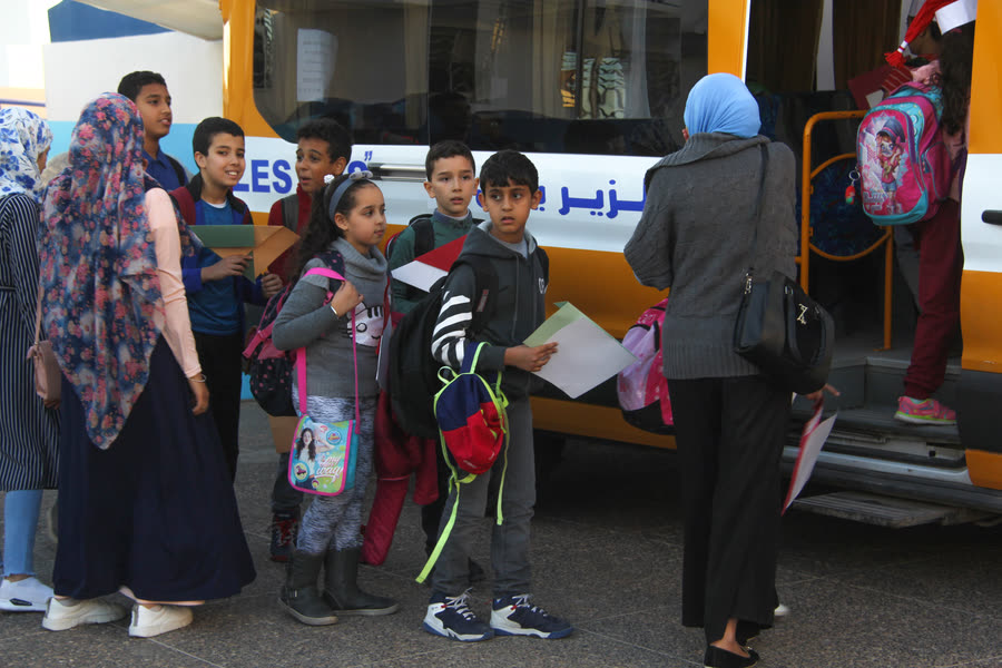 Bus du transport scolaire de l’Institution Les Iris à Agadir